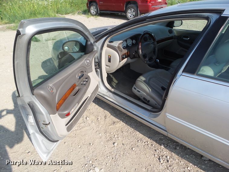 image for item HF9929 2001 Chrysler 300M