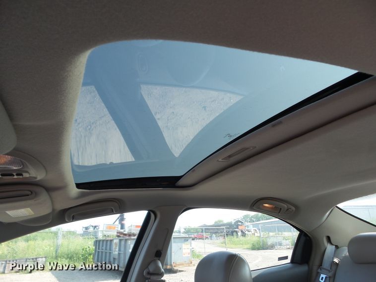 image for item HF9929 2001 Chrysler 300M