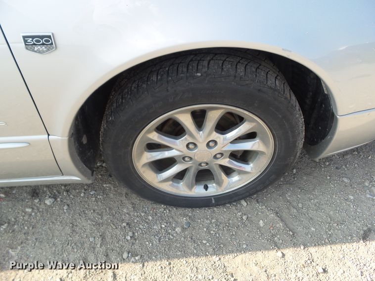 image for item HF9929 2001 Chrysler 300M