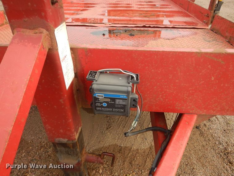 image for item HI9921 2003 DCT T2012  tilt deck equipment trailer