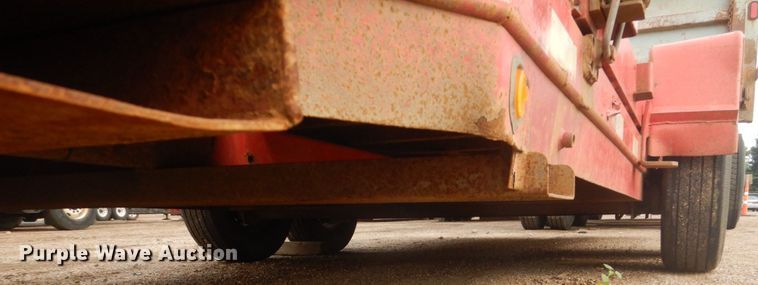 image for item HI9921 2003 DCT T2012  tilt deck equipment trailer