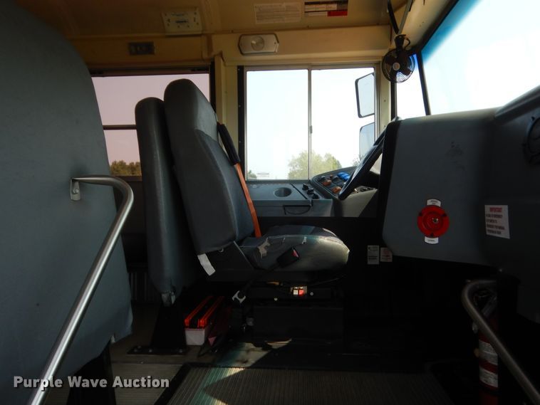 image for item HT9385 2011 International 3000CE  school bus