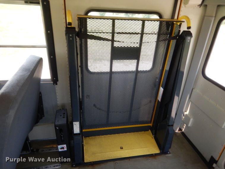 image for item HT9385 2011 International 3000CE  school bus