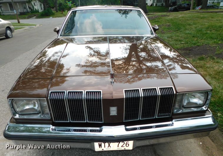 image for item HX9448 1979 Oldsmobile Cutlass Supreme Brougham