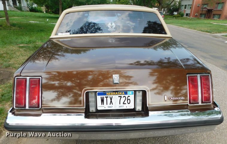 image for item HX9448 1979 Oldsmobile Cutlass Supreme Brougham