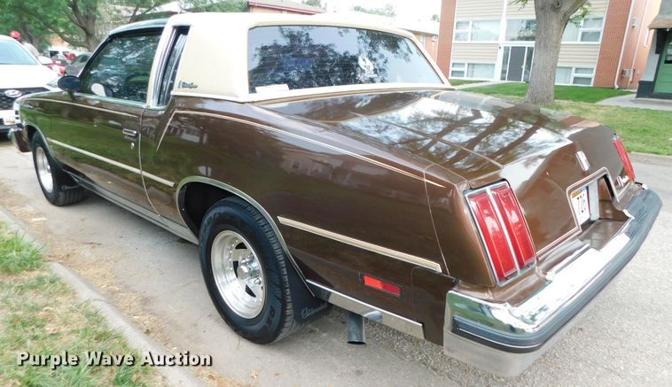 image for item HX9448 1979 Oldsmobile Cutlass Supreme Brougham