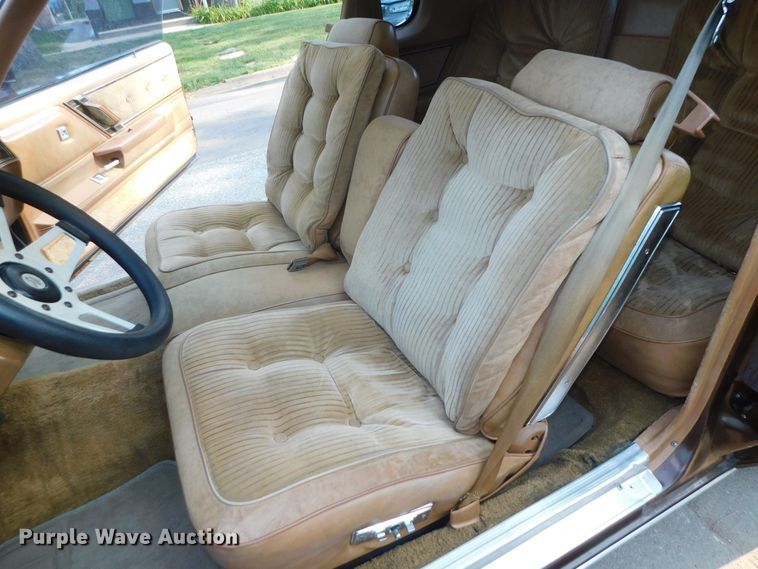 image for item HX9448 1979 Oldsmobile Cutlass Supreme Brougham