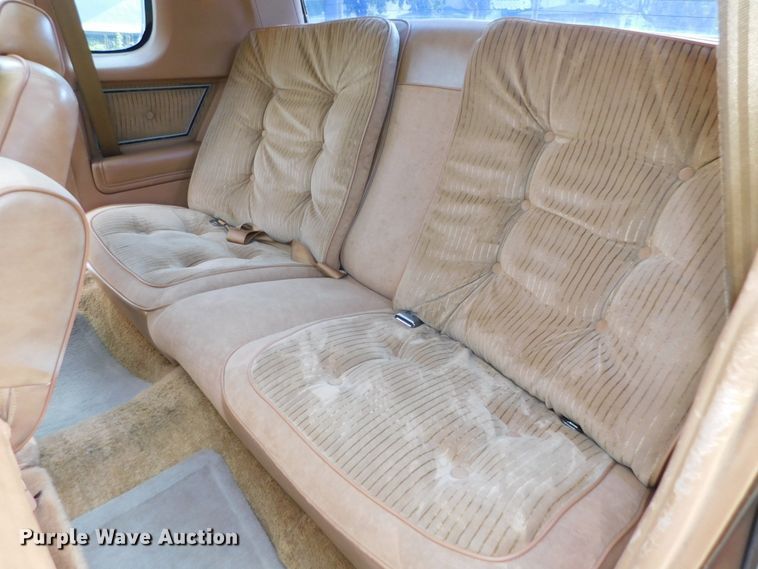 image for item HX9448 1979 Oldsmobile Cutlass Supreme Brougham