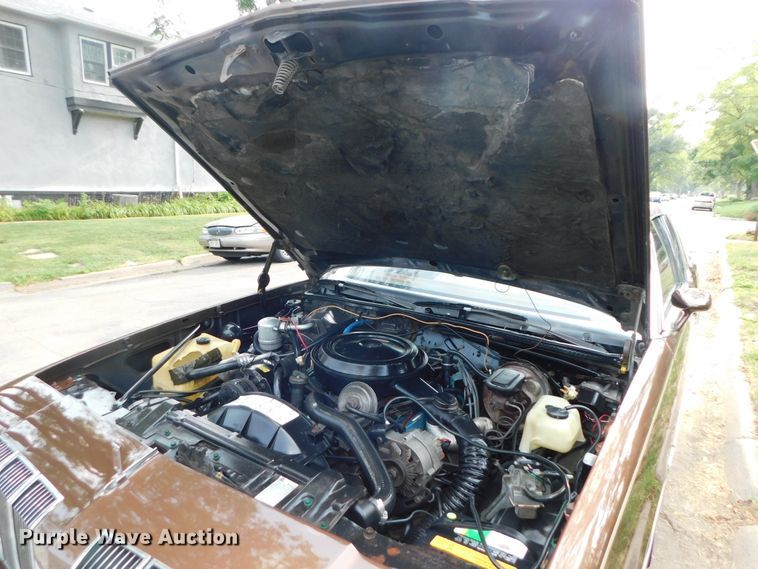 image for item HX9448 1979 Oldsmobile Cutlass Supreme Brougham