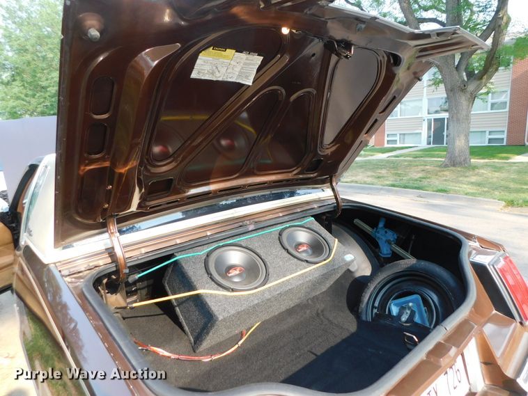 image for item HX9448 1979 Oldsmobile Cutlass Supreme Brougham