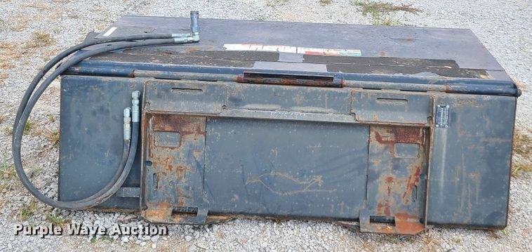 image for item IC9874 Bobcat  72" skid steer broom