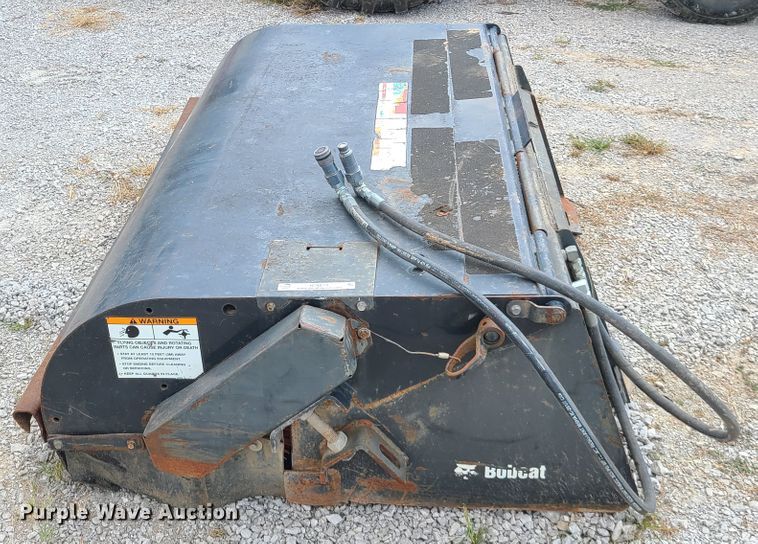image for item IC9874 Bobcat  72" skid steer broom