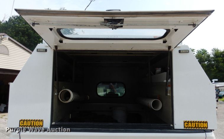 image for item II9674 Knapheide KKHDSCH-SL  pickup truck topper