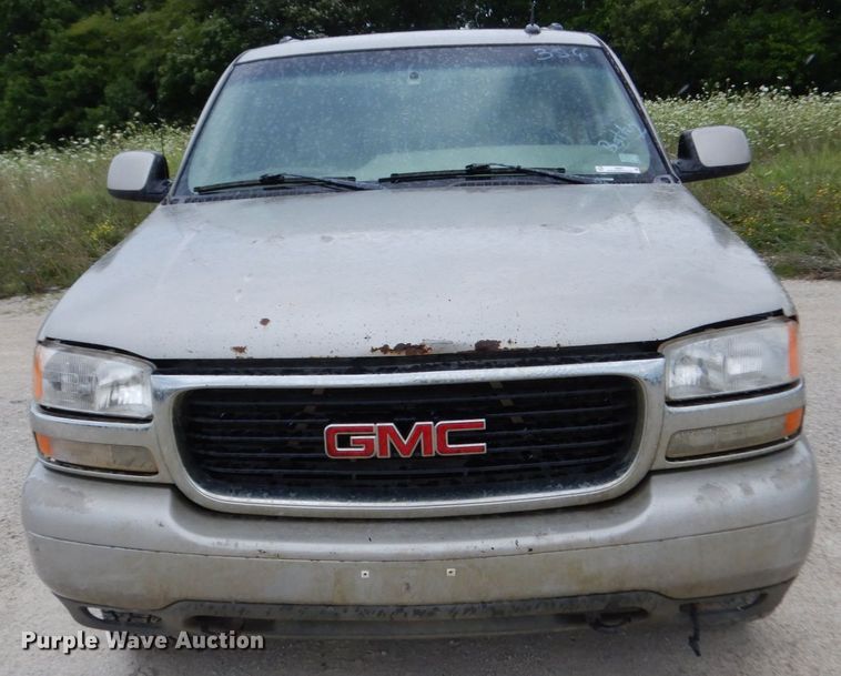 image for item II9691 2005 GMC Yukon XL  SUV