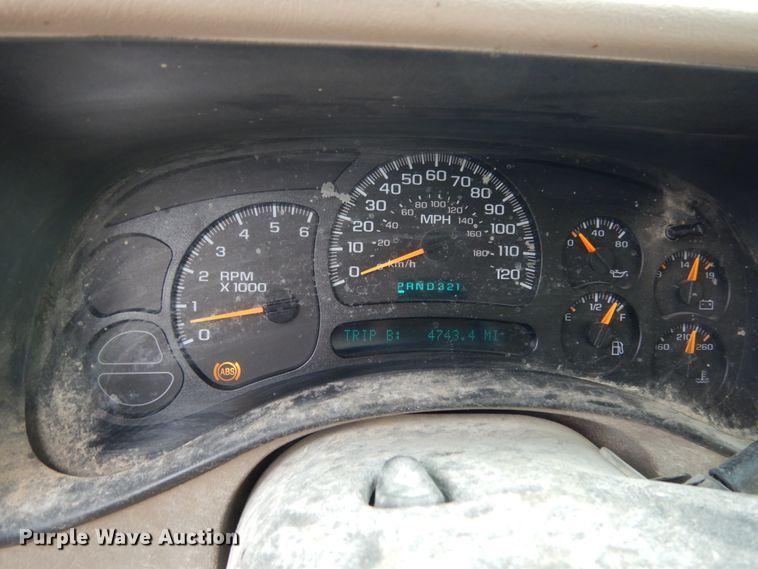 image for item II9691 2005 GMC Yukon XL  SUV