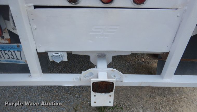 image for item IL9928 2007 Ford F450 Super Duty  flatbed truck