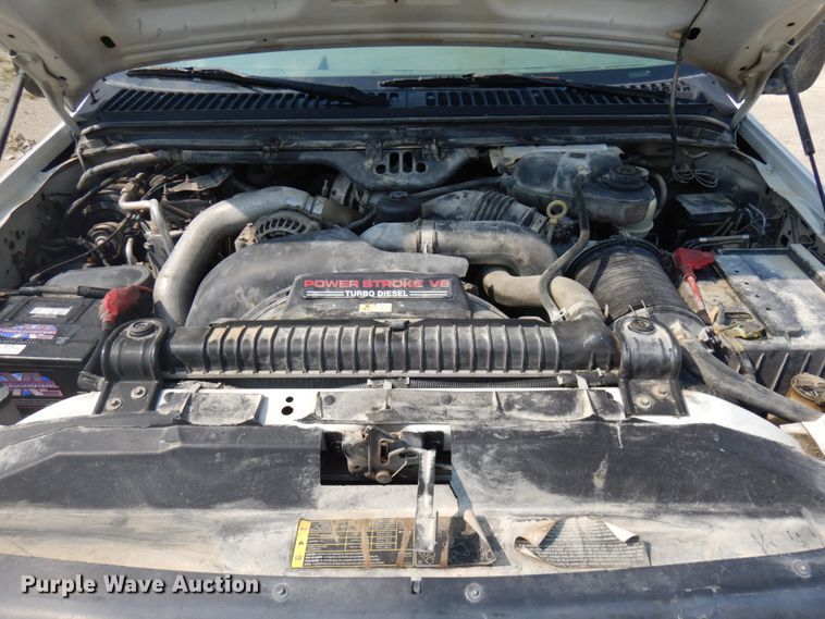 image for item IL9928 2007 Ford F450 Super Duty  flatbed truck