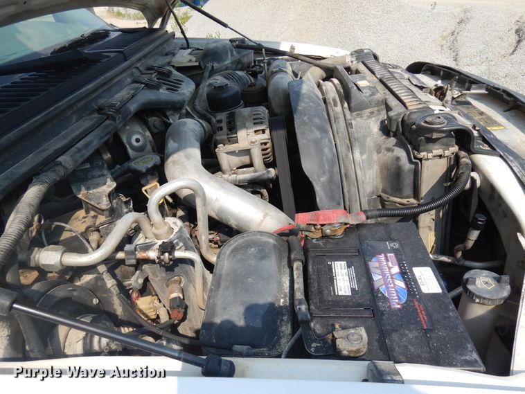 image for item IL9928 2007 Ford F450 Super Duty  flatbed truck