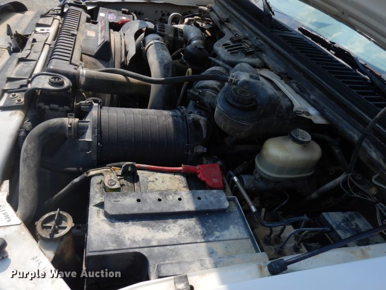 image for item IL9928 2007 Ford F450 Super Duty  flatbed truck