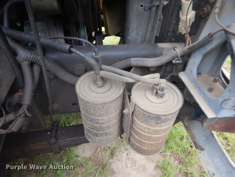 image for item IL9929 1991 Ford F700  dump truck