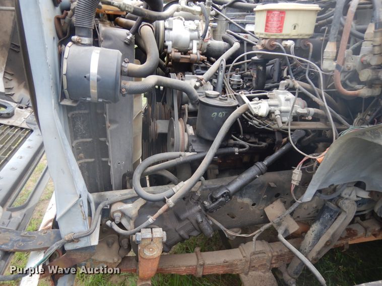 image for item IL9929 1991 Ford F700  dump truck