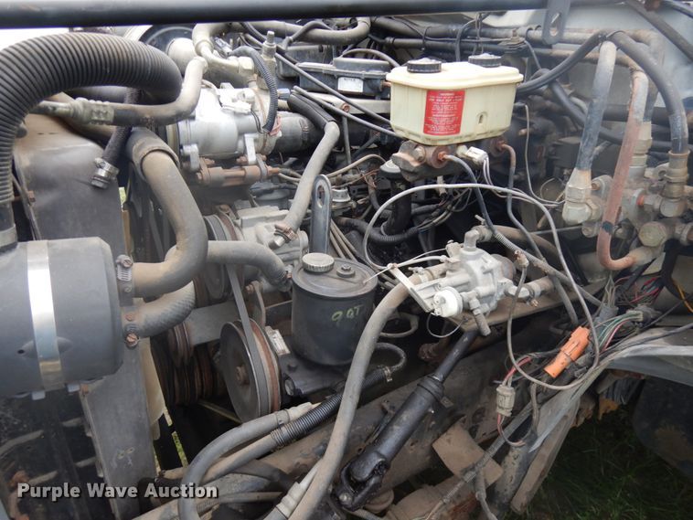 image for item IL9929 1991 Ford F700  dump truck