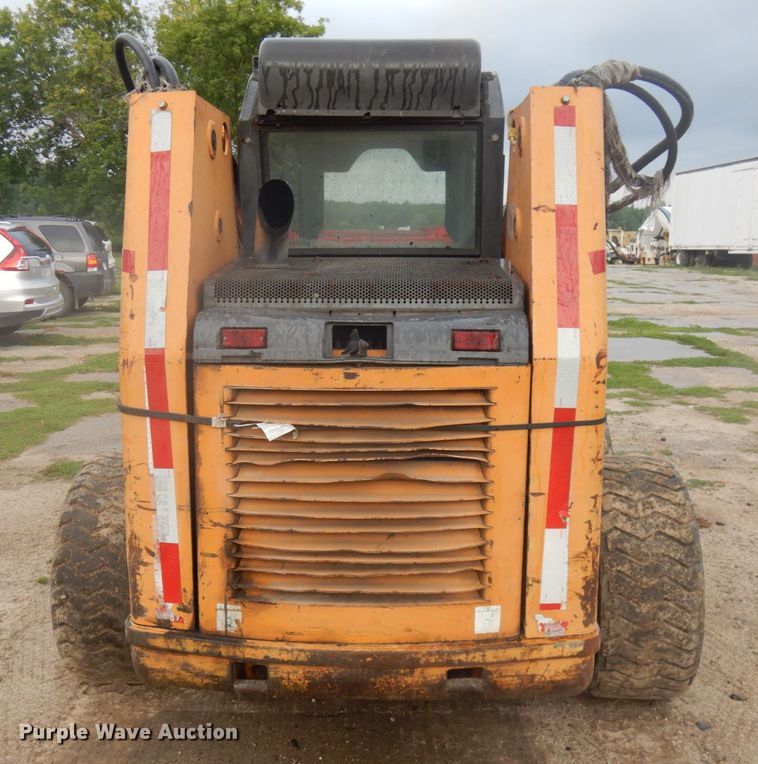 image for item IL9930 2002 Case 90XT  skid steer loader