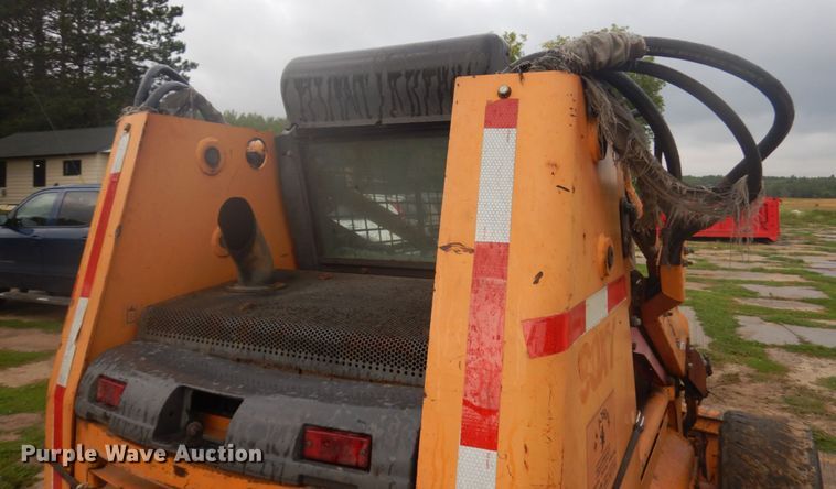 image for item IL9930 2002 Case 90XT  skid steer loader