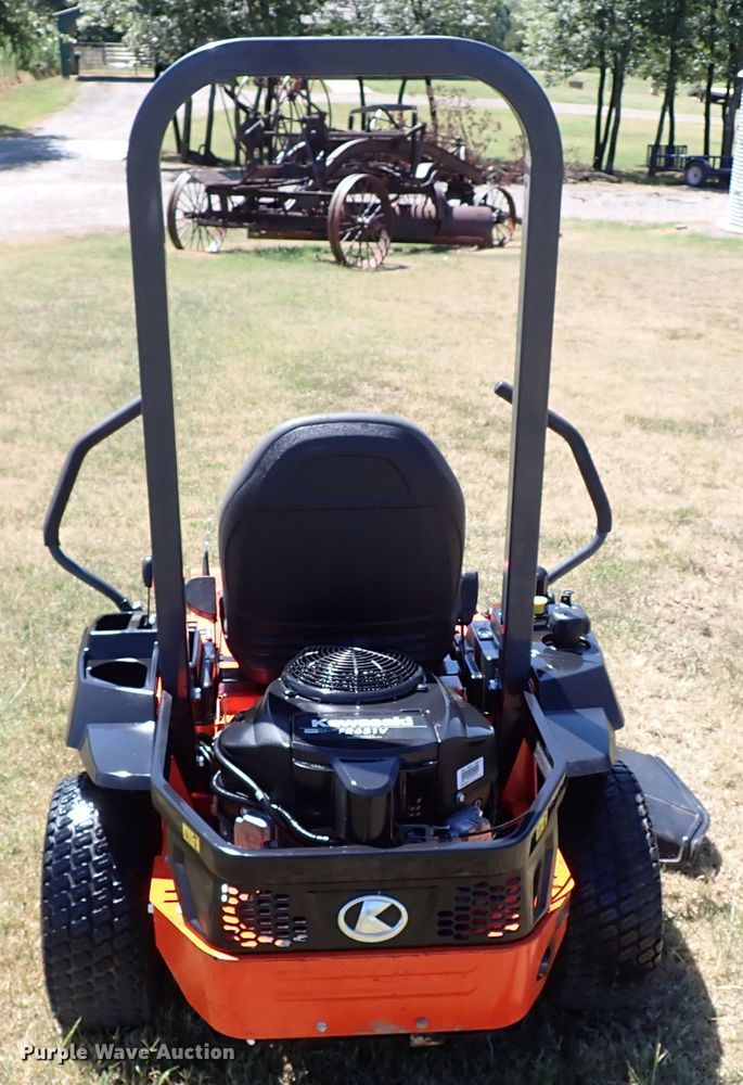 image for item IN9566 Kubota Z122R  ZTR lawn mower