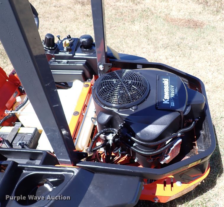 image for item IN9566 Kubota Z122R  ZTR lawn mower