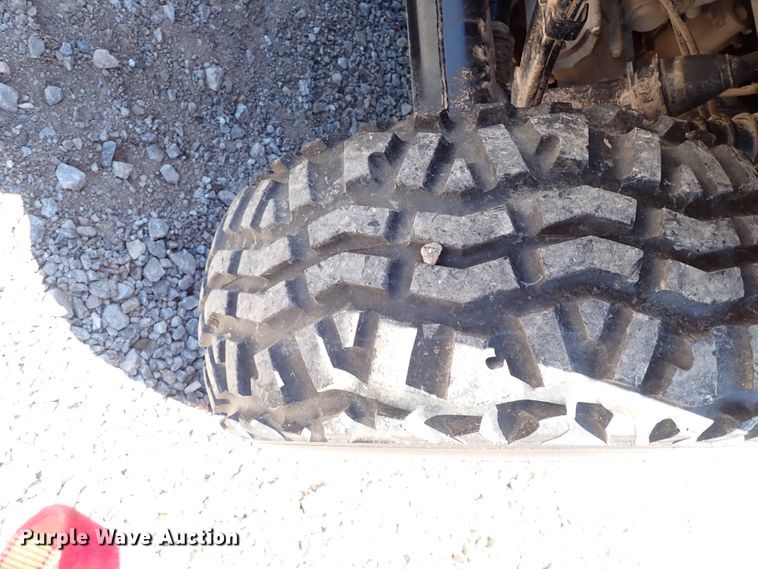 image for item IN9569 2012 Kawasaki Mule 4010  utility vehicle