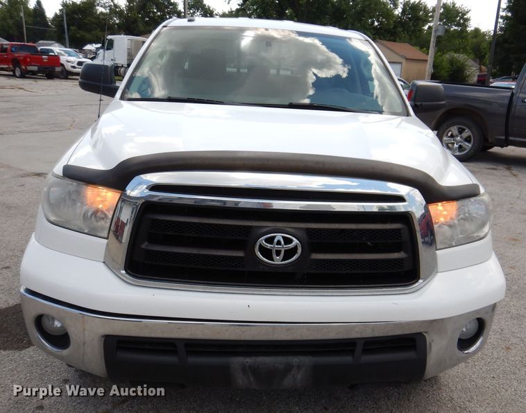 image for item IN9804 2013 Toyota Tundra  Double Cab pickup truck