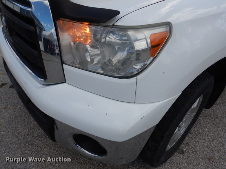 image for item IN9804 2013 Toyota Tundra  Double Cab pickup truck