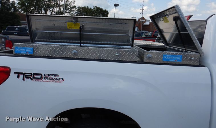 image for item IN9804 2013 Toyota Tundra  Double Cab pickup truck