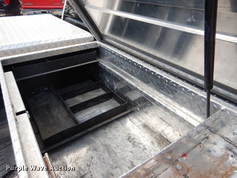 image for item IN9804 2013 Toyota Tundra  Double Cab pickup truck