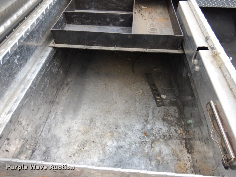 image for item IN9804 2013 Toyota Tundra  Double Cab pickup truck