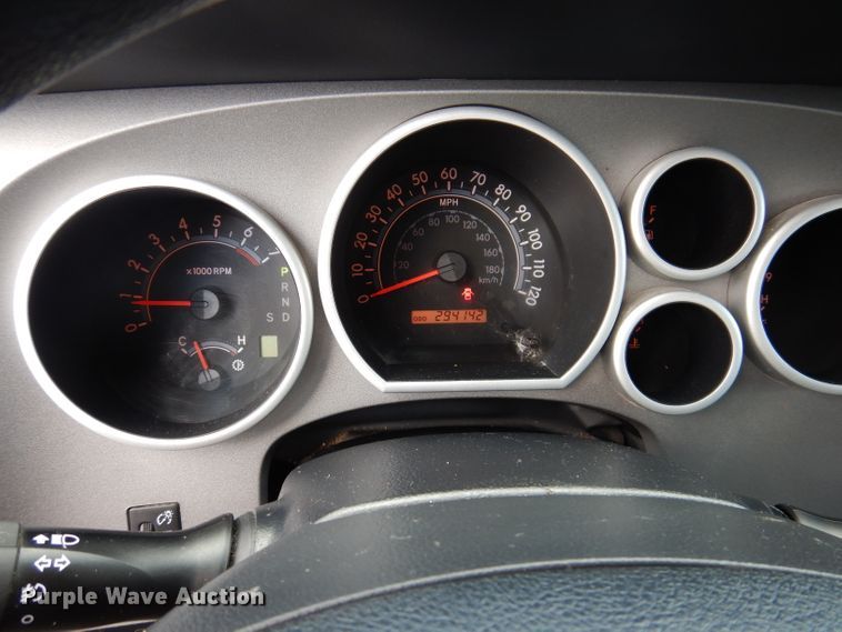 image for item IN9804 2013 Toyota Tundra  Double Cab pickup truck