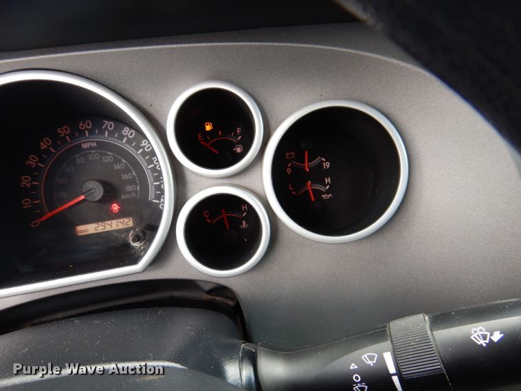 image for item IN9804 2013 Toyota Tundra  Double Cab pickup truck