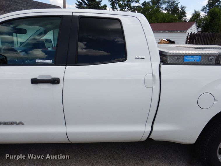 image for item IN9804 2013 Toyota Tundra  Double Cab pickup truck