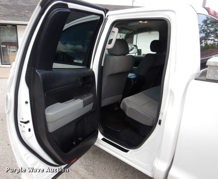 image for item IN9804 2013 Toyota Tundra  Double Cab pickup truck