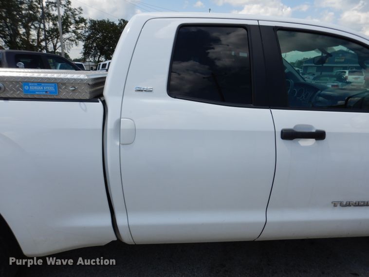 image for item IN9804 2013 Toyota Tundra  Double Cab pickup truck