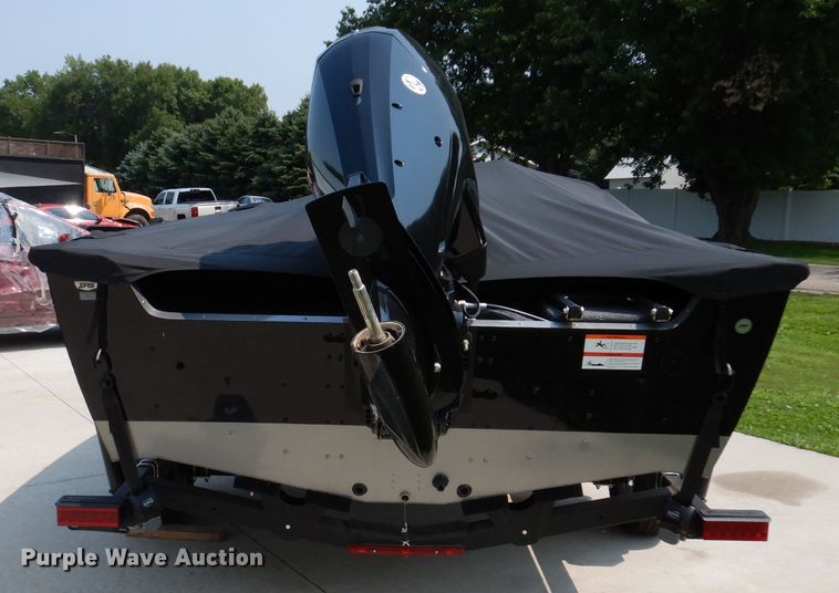 image for item IN9829 2021 Lund 1675 Impact  boat