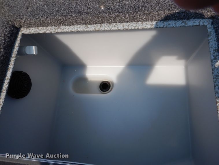 image for item IN9829 2021 Lund 1675 Impact  boat