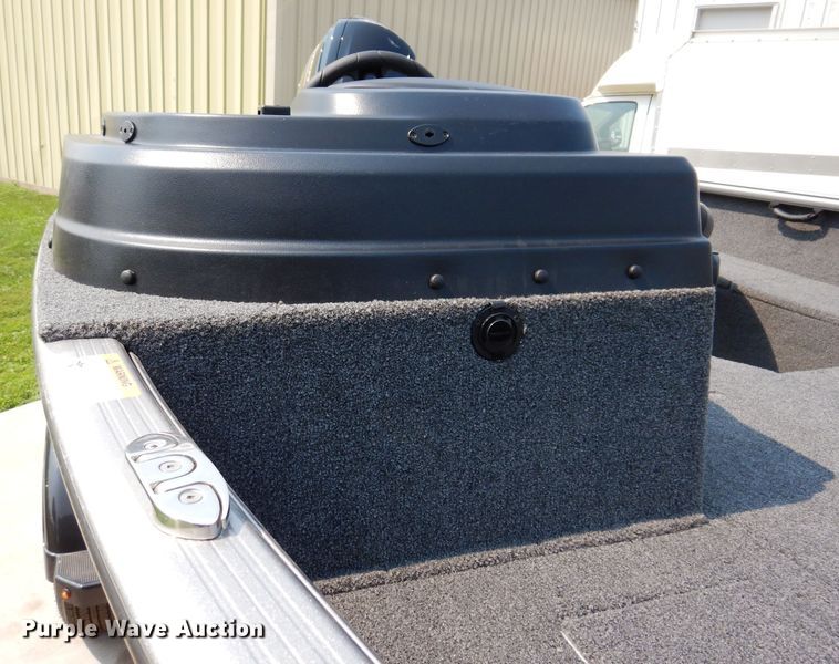 image for item IN9829 2021 Lund 1675 Impact  boat