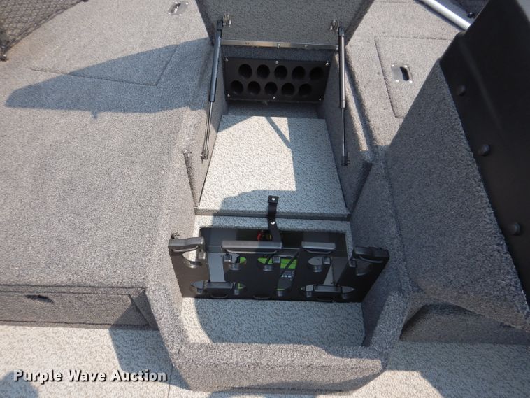 image for item IN9829 2021 Lund 1675 Impact  boat