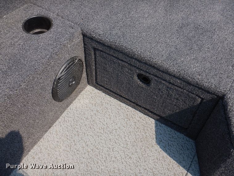 image for item IN9829 2021 Lund 1675 Impact  boat