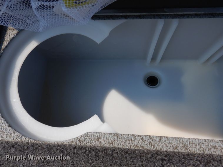 image for item IN9829 2021 Lund 1675 Impact  boat