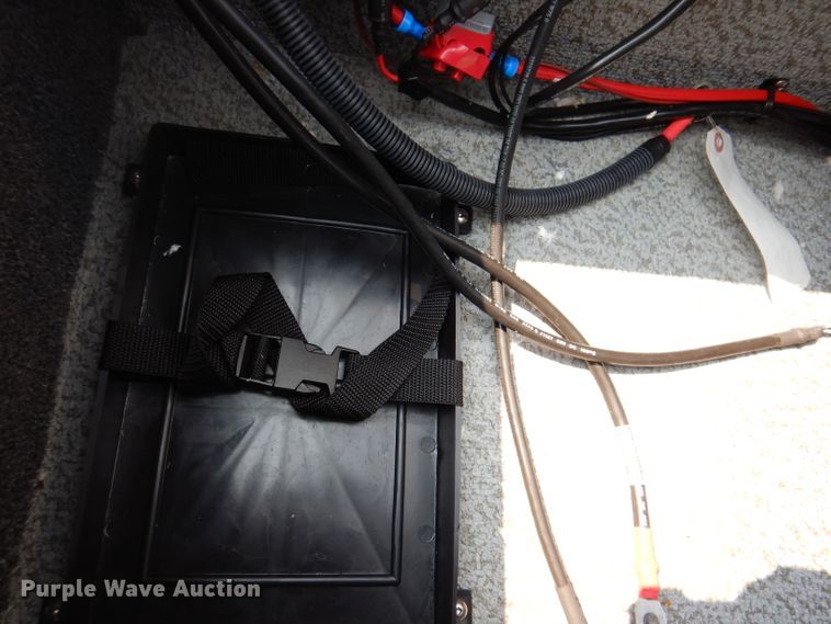 image for item IN9829 2021 Lund 1675 Impact  boat