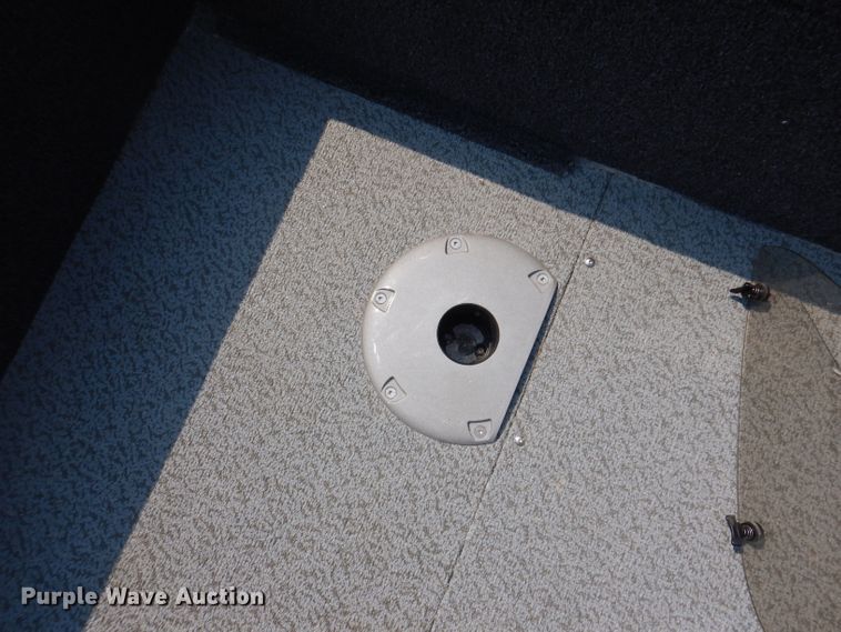 image for item IN9829 2021 Lund 1675 Impact  boat