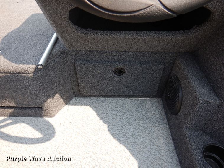 image for item IN9829 2021 Lund 1675 Impact  boat